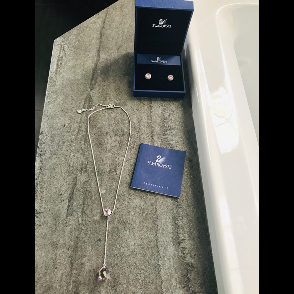 SWAROVSKI necklace earrings set